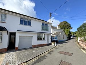 Photo 15- click for photo gallery